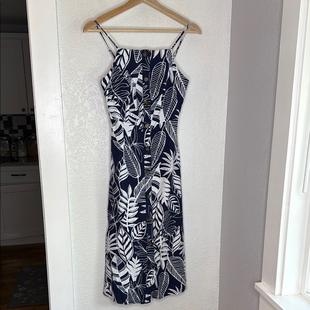 Old Navy Blue White adjustable Spaghetti Strap Sundress linen blend smocked midi